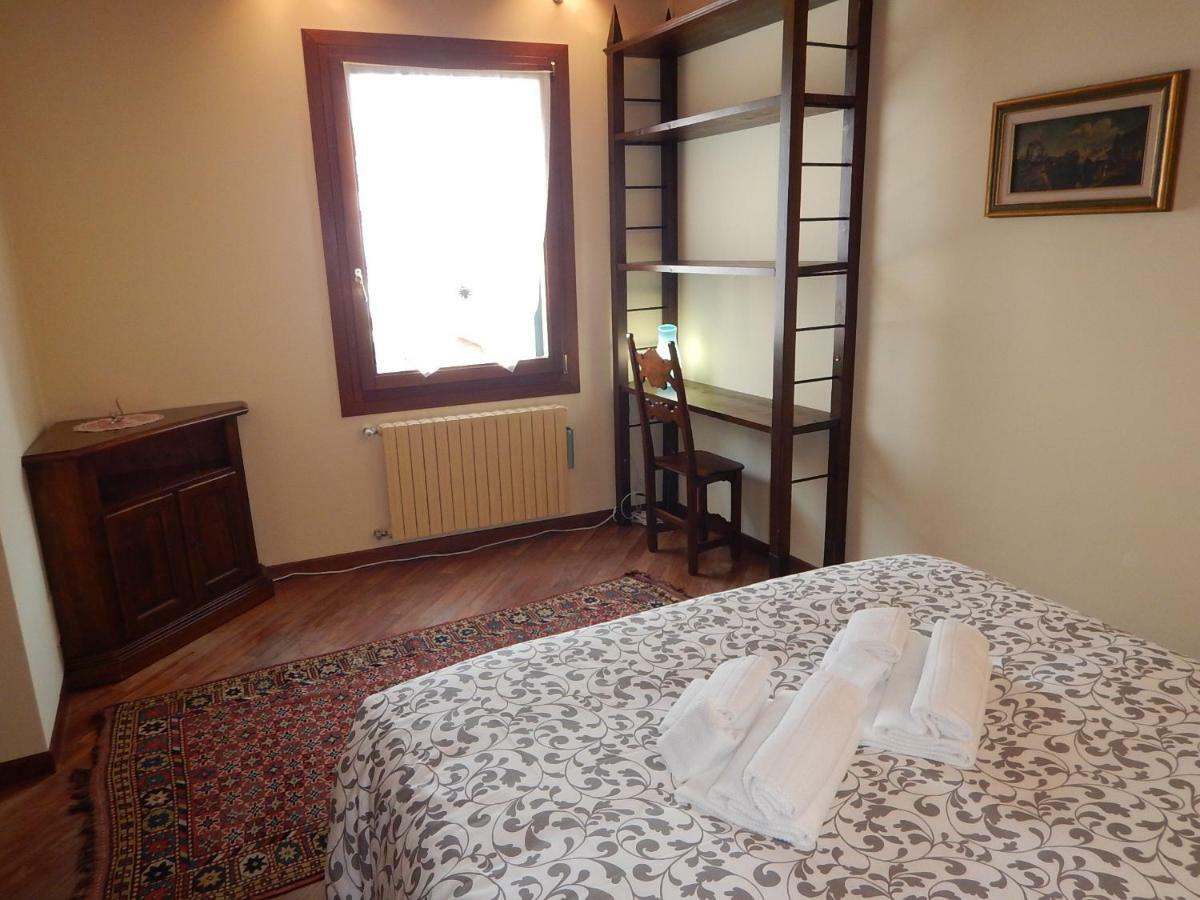Romantic Escapade In Venice Apartment Ngoại thất bức ảnh