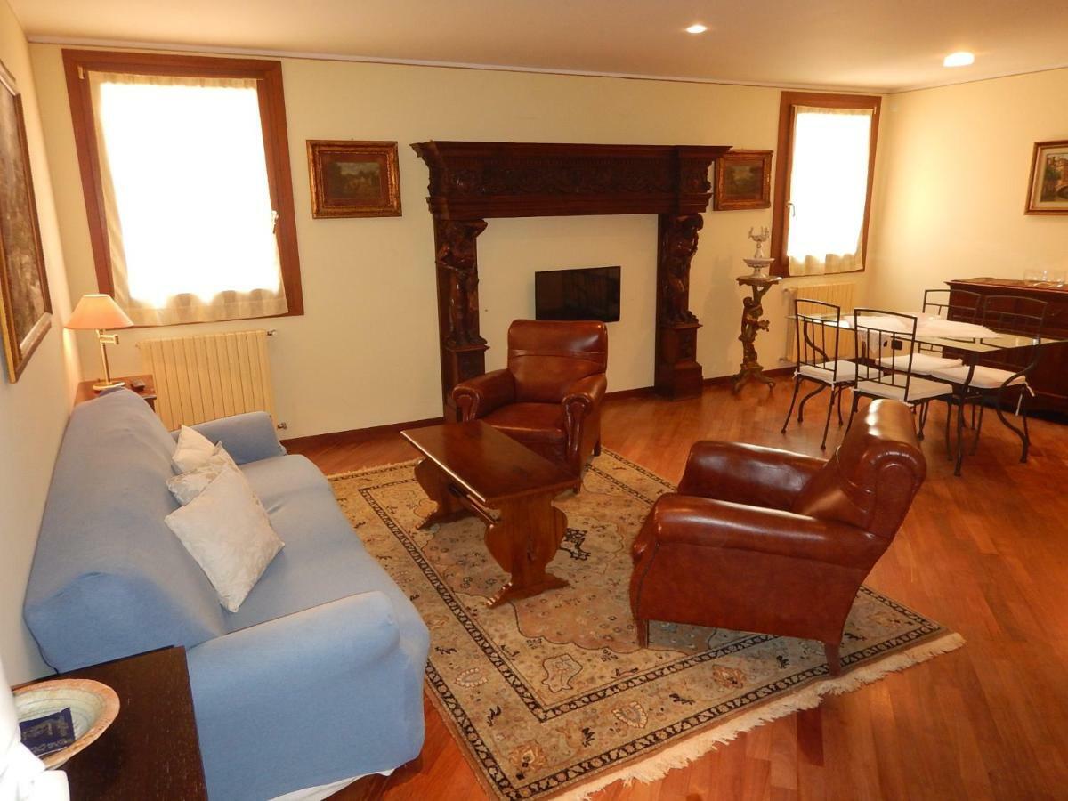 Romantic Escapade In Venice Apartment Ngoại thất bức ảnh