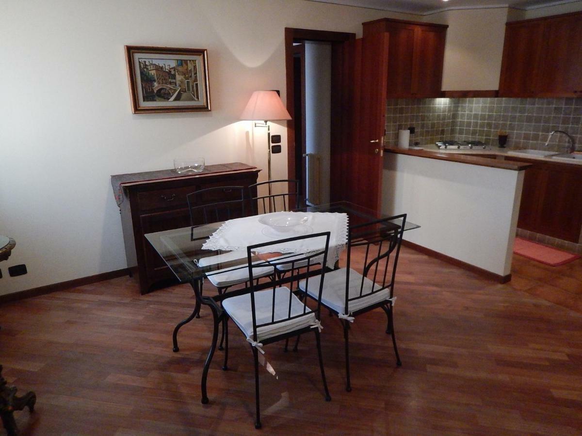 Romantic Escapade In Venice Apartment Ngoại thất bức ảnh
